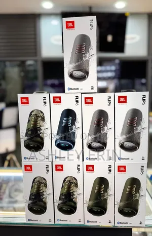 Photo - JBL Flip 6 Portable Waterproof Speaker