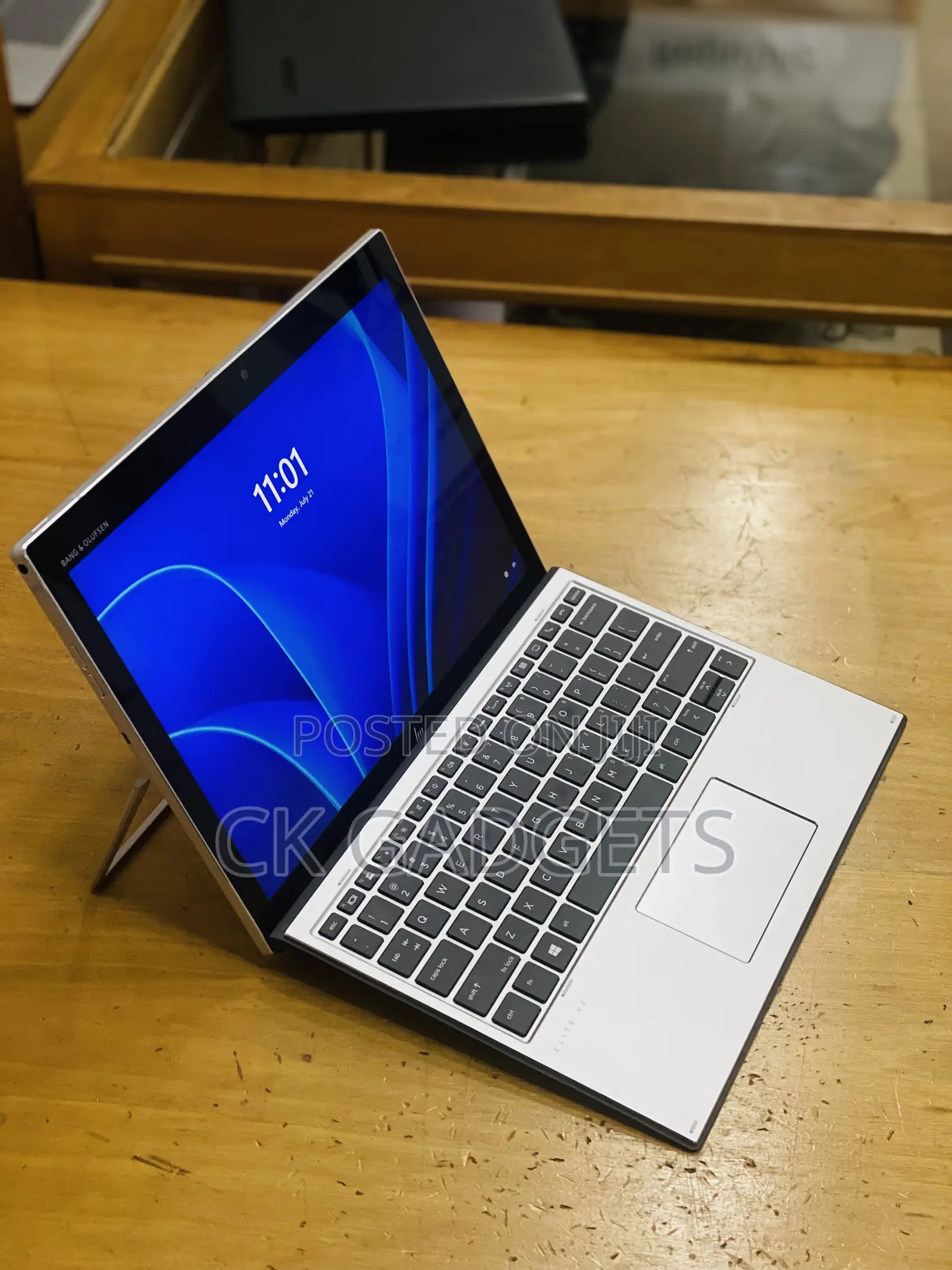 New Laptop HP Elite X2 1013 G4 8GB Intel Core I5 SSD 512GB