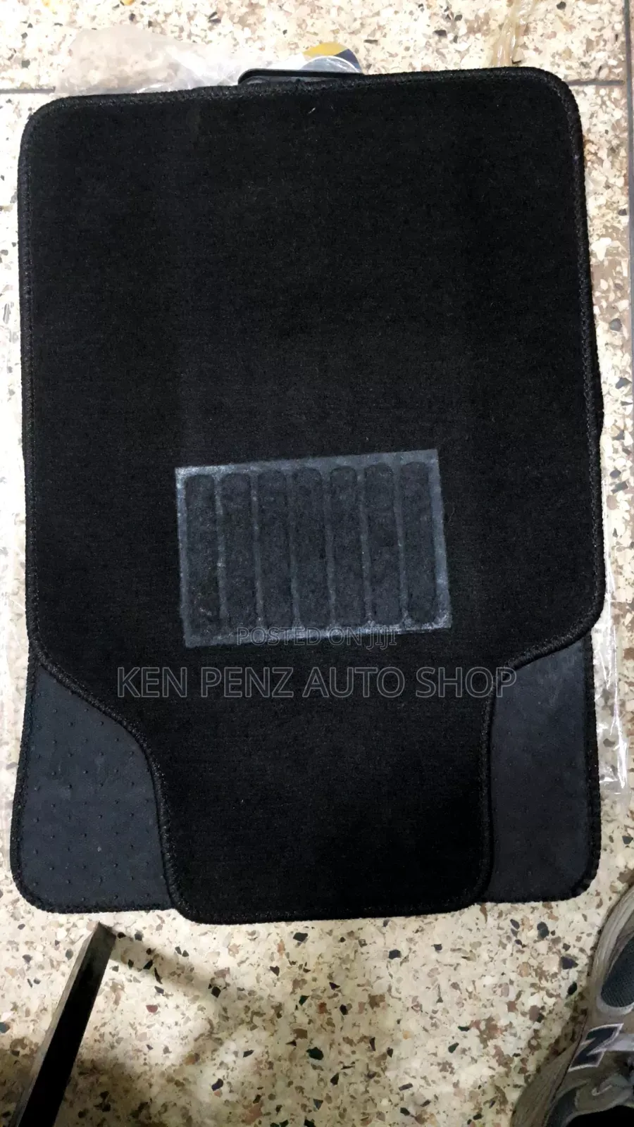 Woolen Black Car Floor Mats/ Carpets