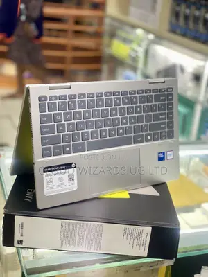 New Laptop HP Envy 14 8GB Intel Core Ultra 7 SSHD (Hybrid) 512GB