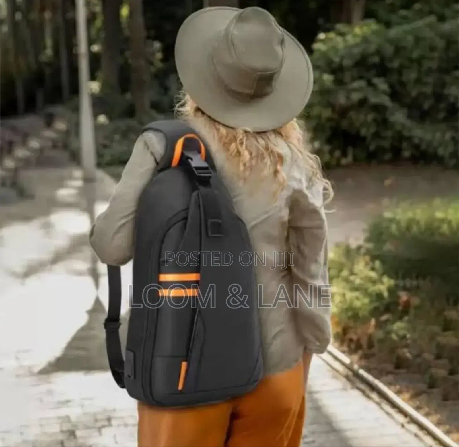 Porodo Gaming Water-Resistant Pu Sling Bag With Usb-C Port