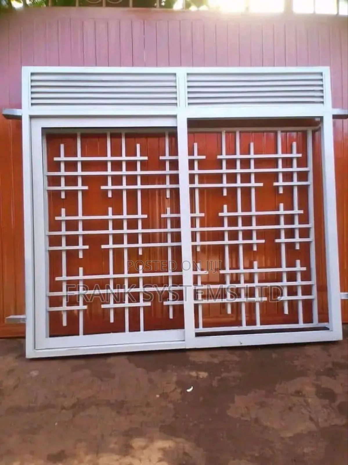 Window Metalic Painted