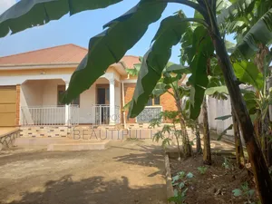 Furnished 3bdrm House in Kira for sale