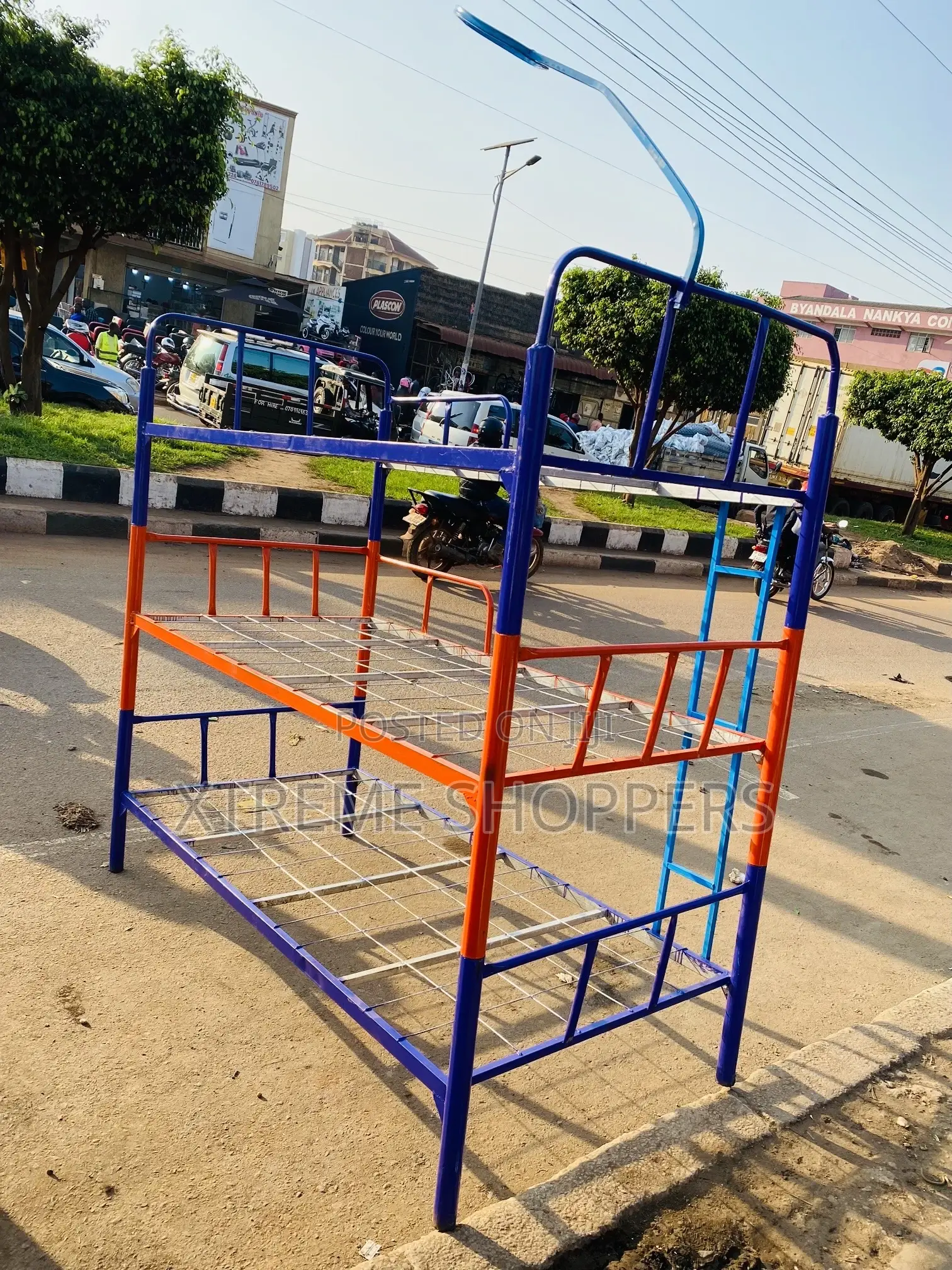 Good Finishing/ Beds / Tripple Master / Metallic