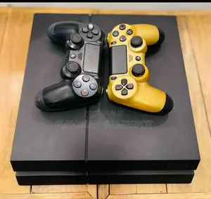For Sale: Playstation 4 (Ps4) Standard - Excellent Condition
