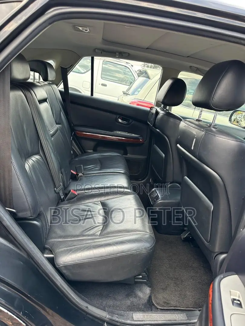Toyota Harrier 2.4 2012 Black