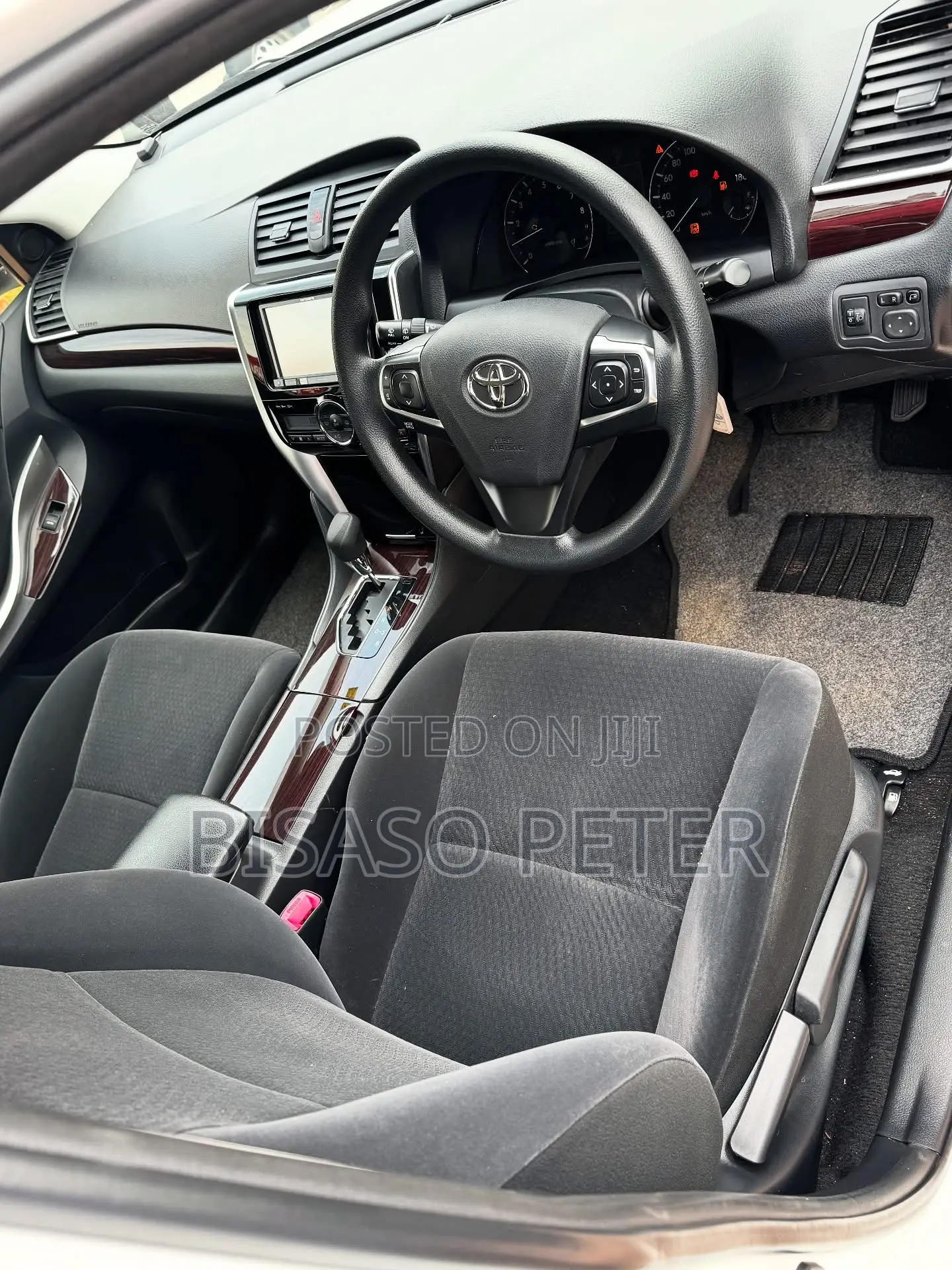 Toyota Premio 1.8 AWD 2015 White