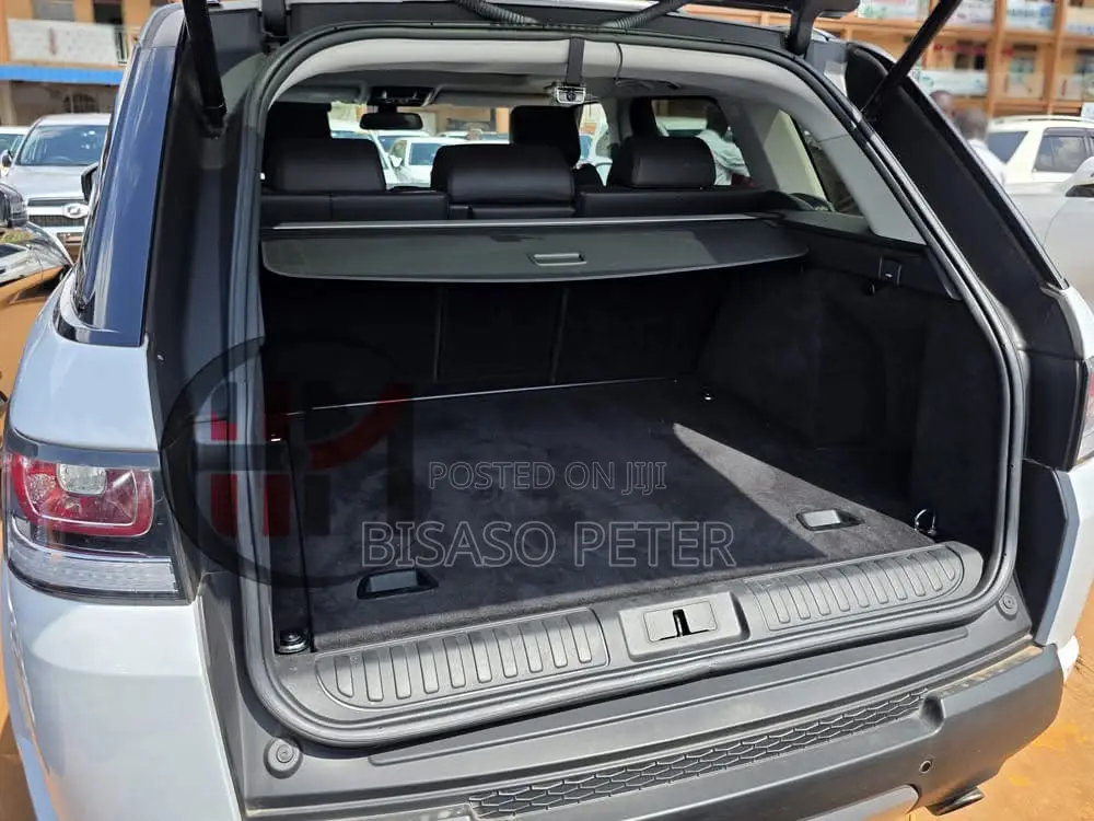 Land Rover Range Rover Sport 2016 White