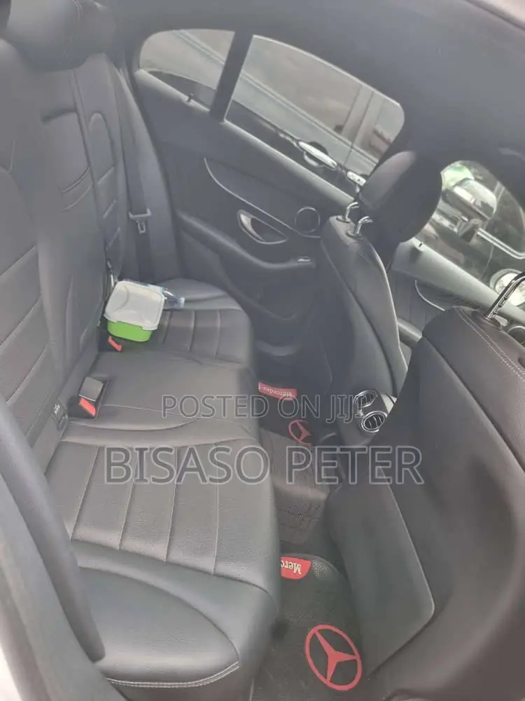 Mercedes-Benz C200 2015 White