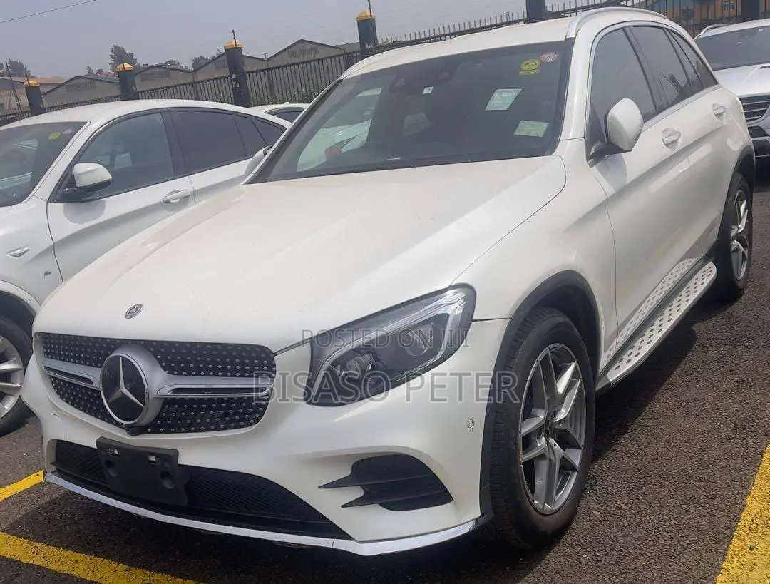 Mercedes-Benz C200 2015 White