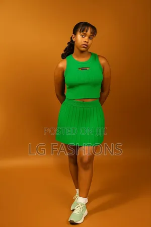 Ladies Two Piece/ Dominica Ribbon
