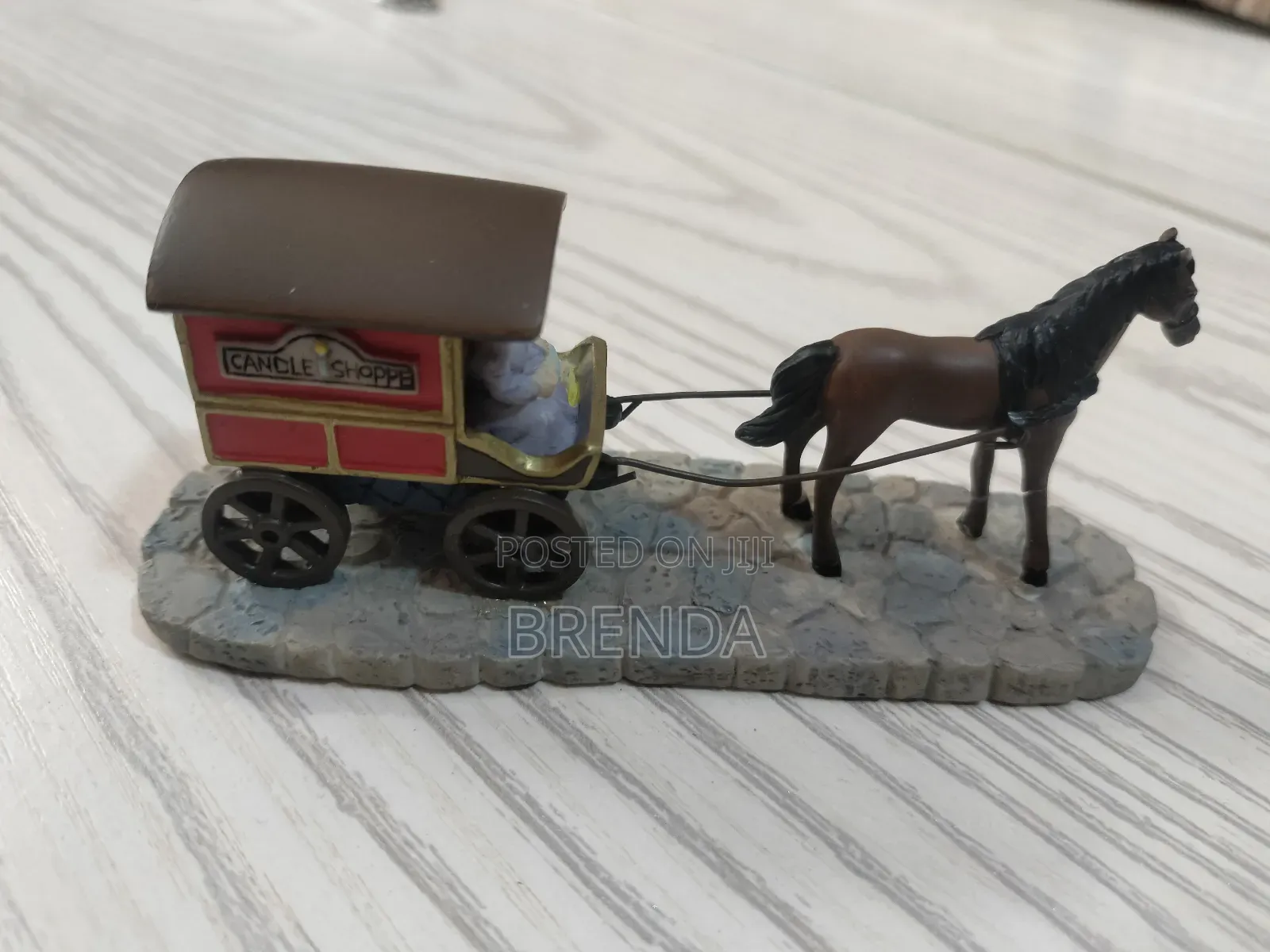 Decorative Figure of Horse Pulling Wagon Candle Shoppe 2002