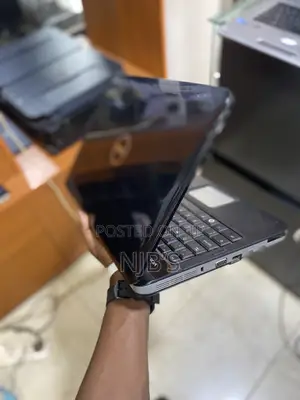 Laptop Dell Vostro 1014 4GB Intel Core 2 Duo HDD 250GB
