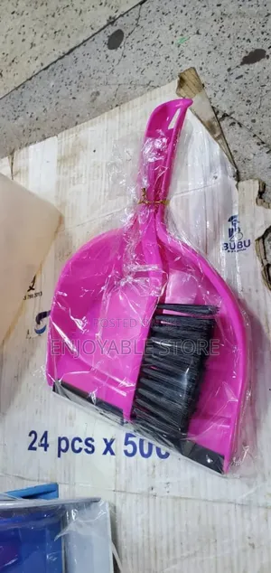 Portable Cleaning Dust Pan and Broom