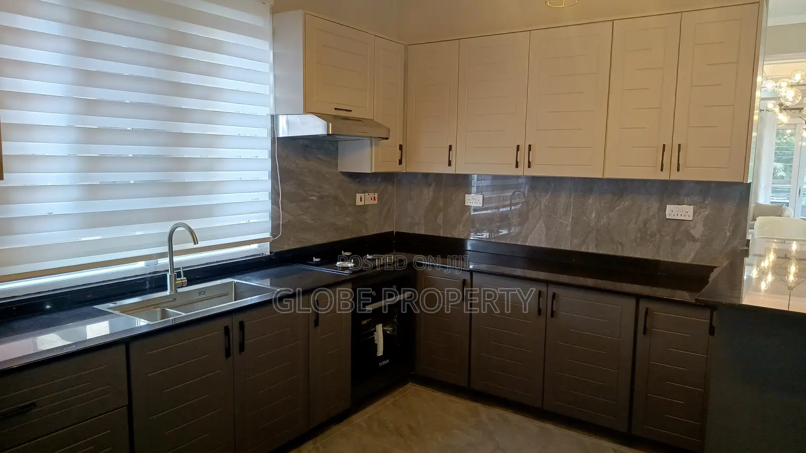 Furnished 4bdrm Apartment in Kololo, Central Division for rent