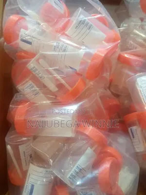 Urine Containers and Stool Containers