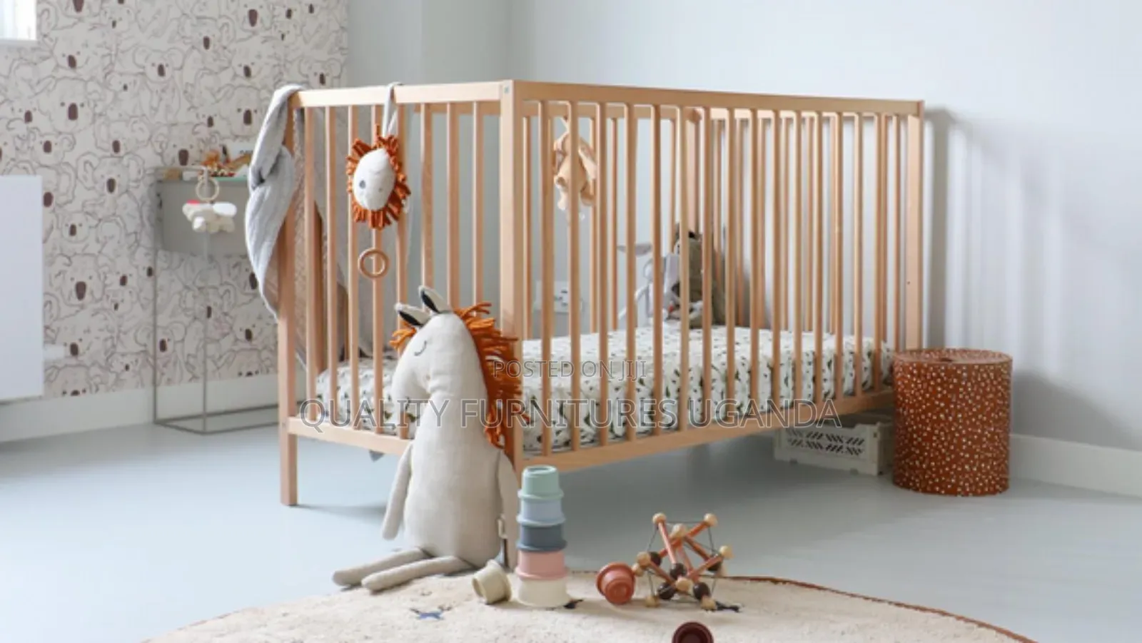 Strips Baby Crib