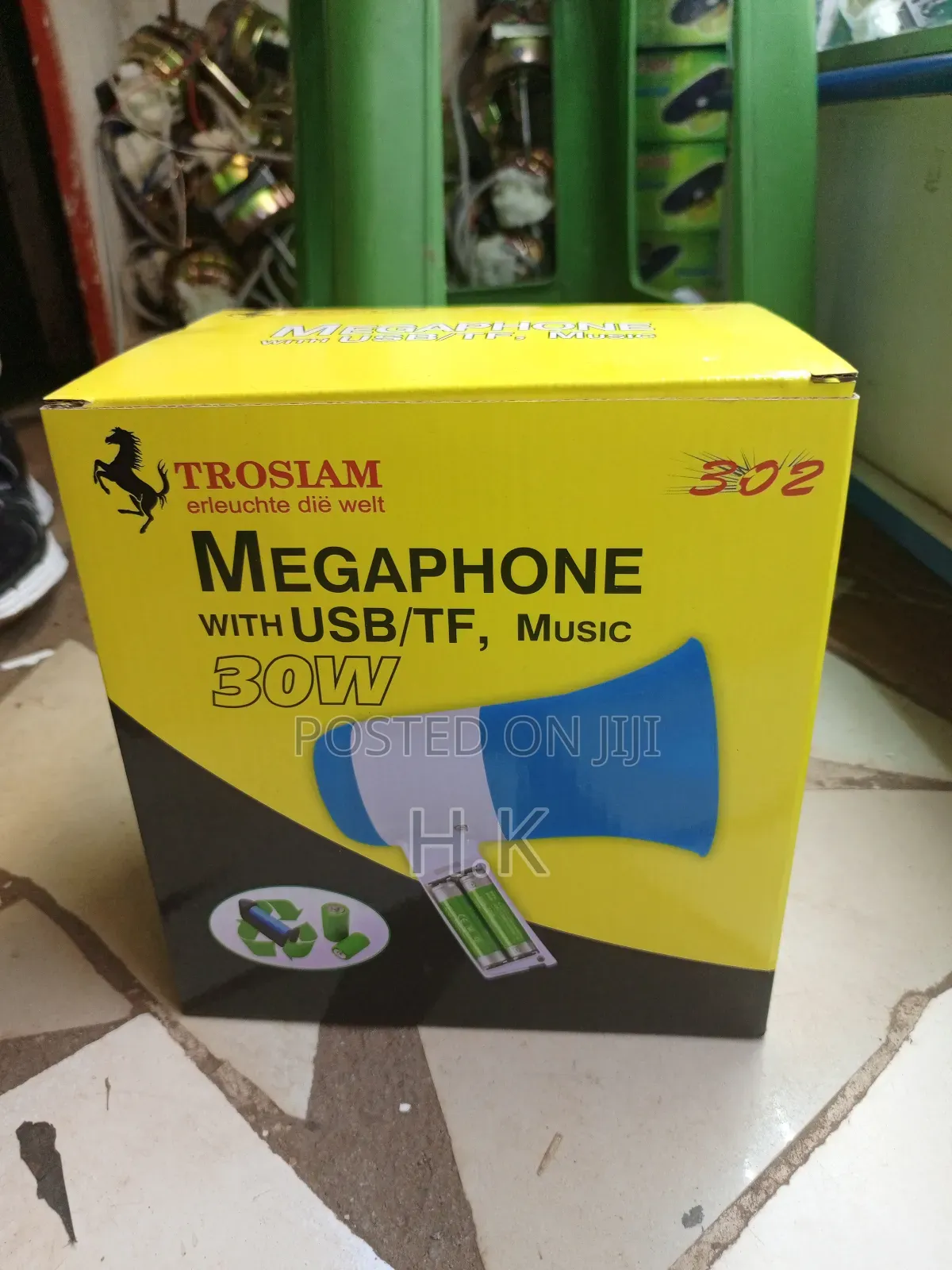 Trosiam 30w Megaphone With Usb/Tf Card Support