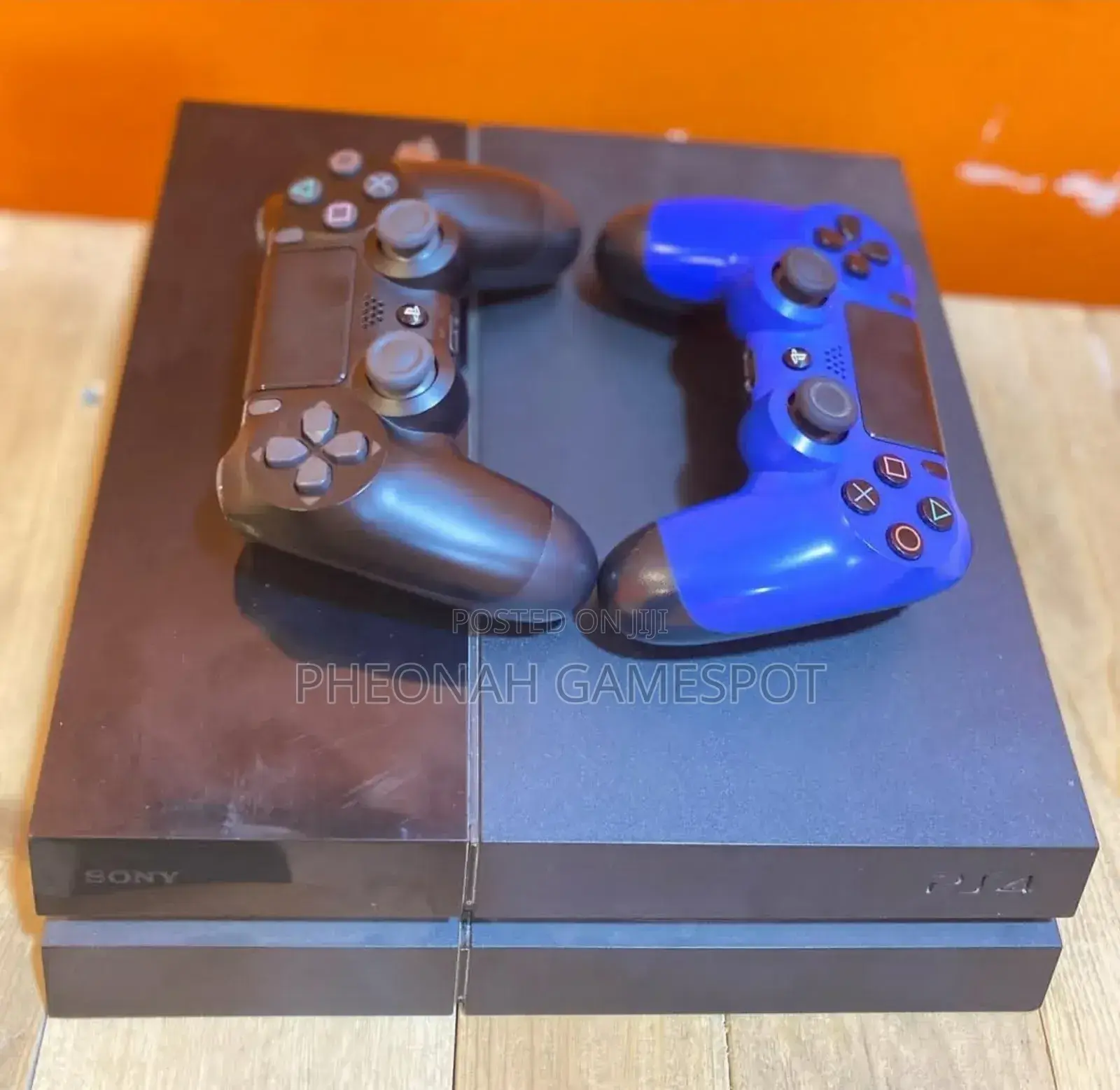 Best Playstation Ps4 (Ps 4 Standard) With Pads Controllers