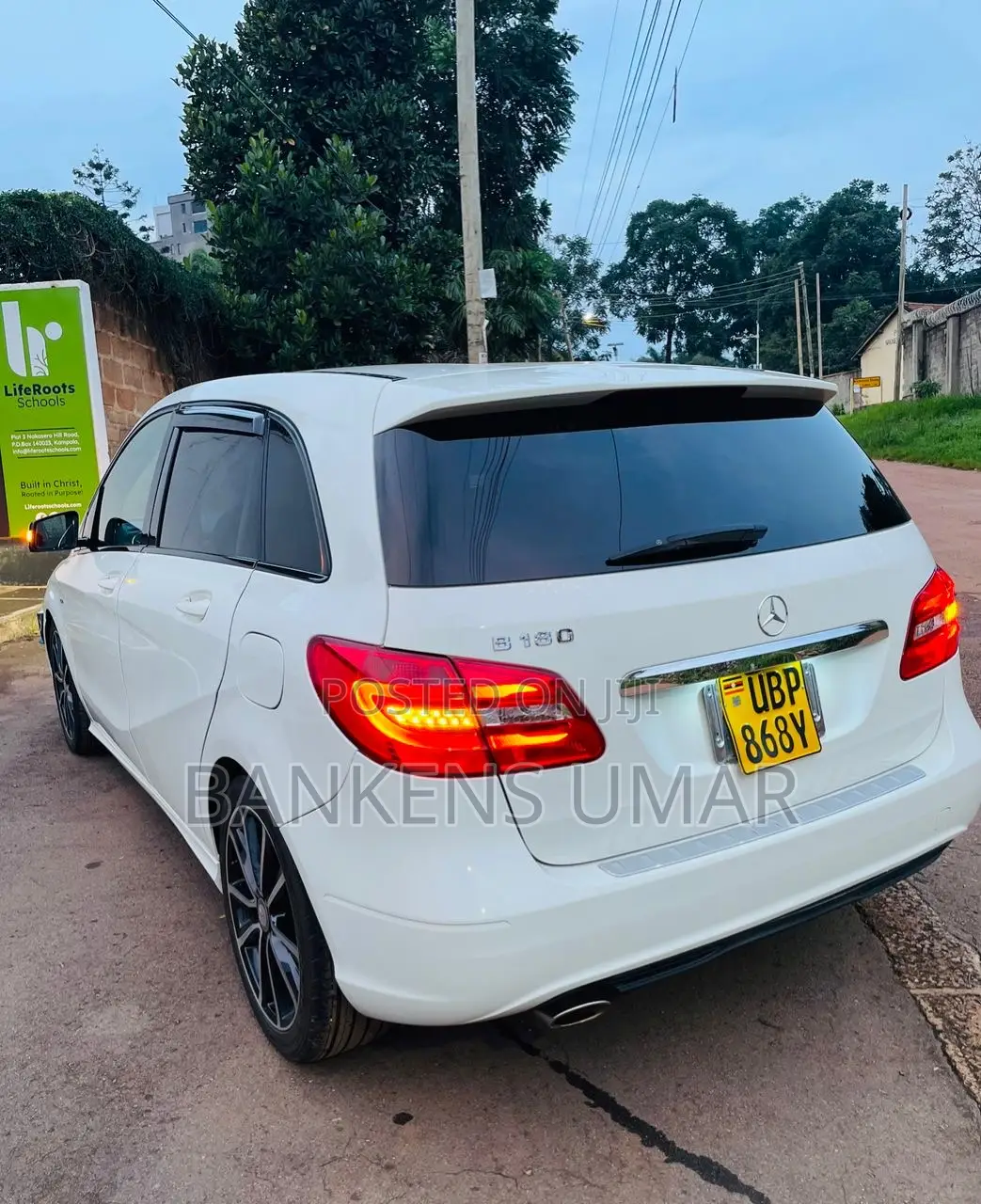 Mercedes-Benz B-Class 2017 White