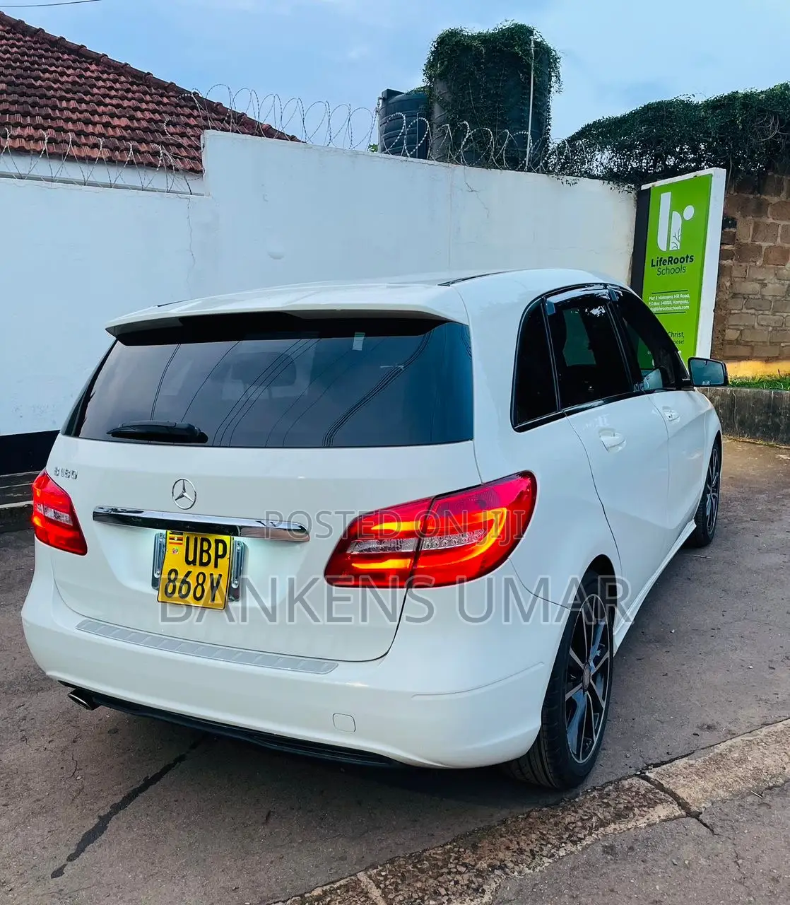 Mercedes-Benz B-Class 2017 White