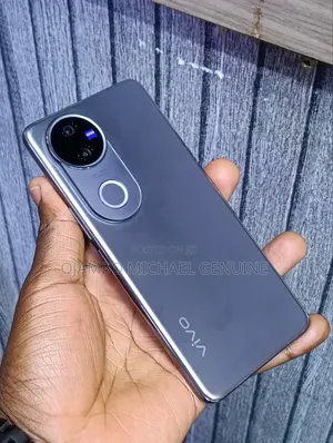Vivo V50 512 GB Gray