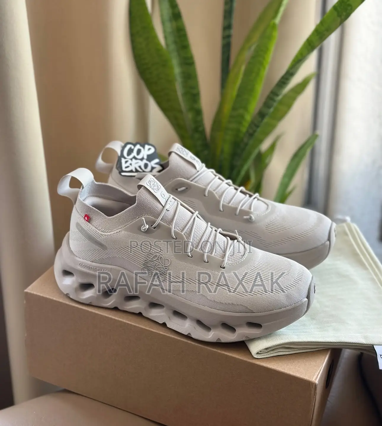 Men’S Classic On Cloudtilt X Leowe Running Sneakers