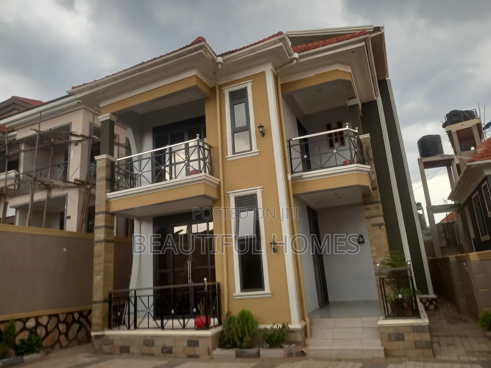 Furnished 4bdrm Duplex in Najjera, Central Division for sale