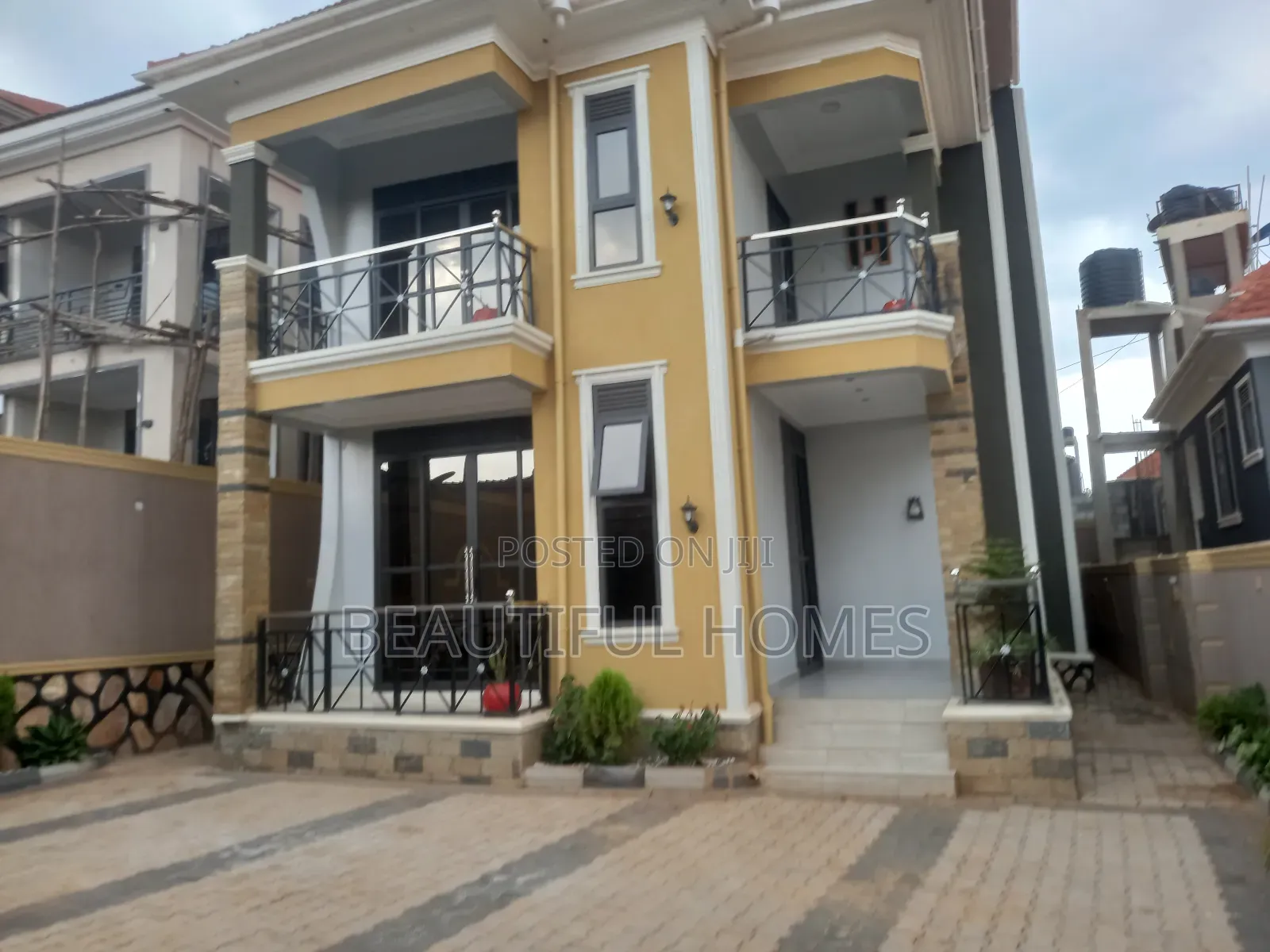 Furnished 4bdrm Duplex in Najjera, Central Division for sale