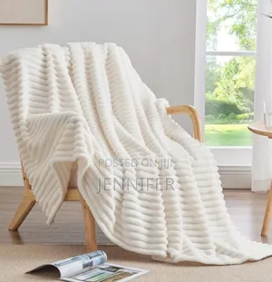 Bedelite Fleece Throw Soft Blanket Multipurpose - 6by6