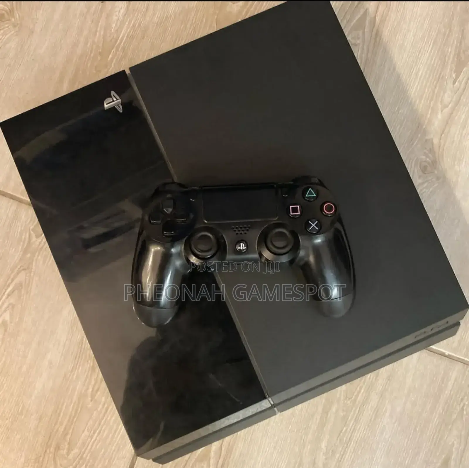 Sony Playstation 4 Ps4 Cuh-1001a 500gb. With 11 Games