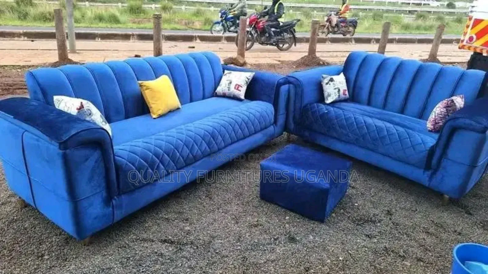 5 Sitter Navy Blue Classic Sofa Set