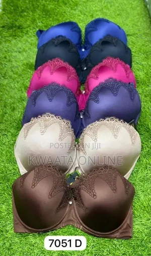 Women's Maximum Cleavage Underwire Push Up Bra