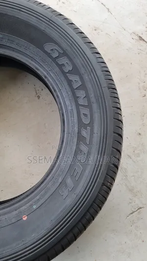265/70r18 Highway Dunlop New Tyres(At23)