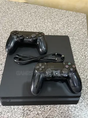 Sony Brand Ps4 Slim Chipped Black With 2 Pads Uk Used*