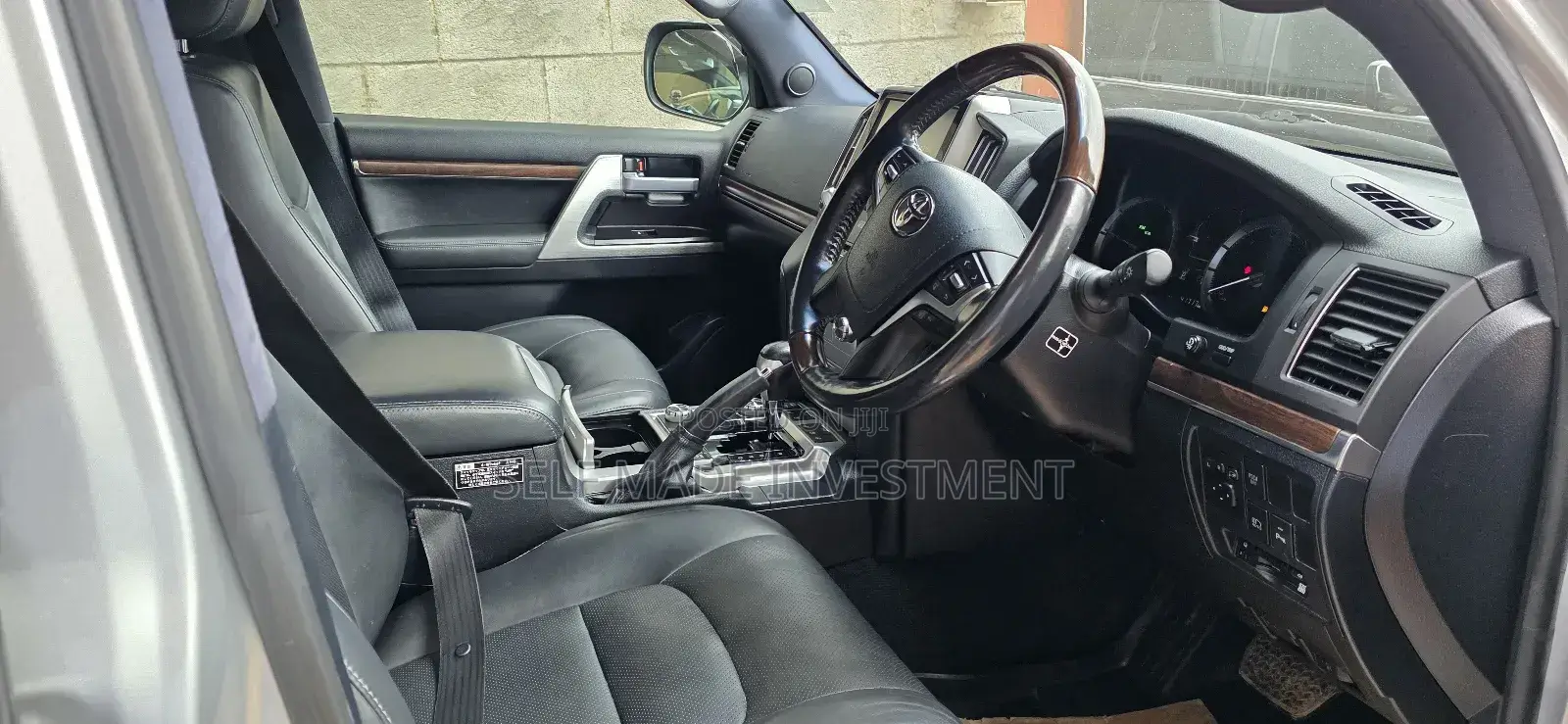 Toyota Land Cruiser 2017 Silver