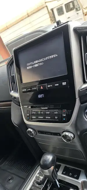 Toyota Land Cruiser 2017 Silver