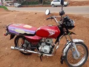 Bajaj Boxer 2020 Red