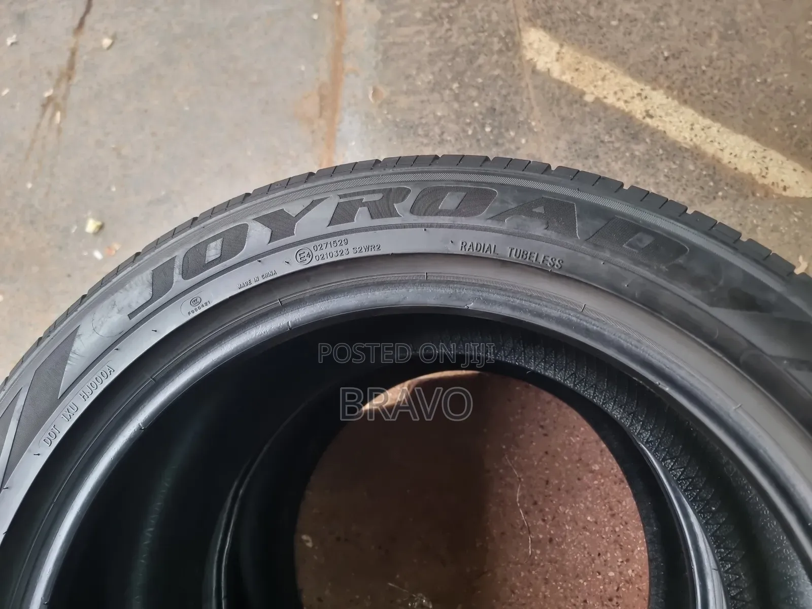 255/50r19 Tires in Good Condition.