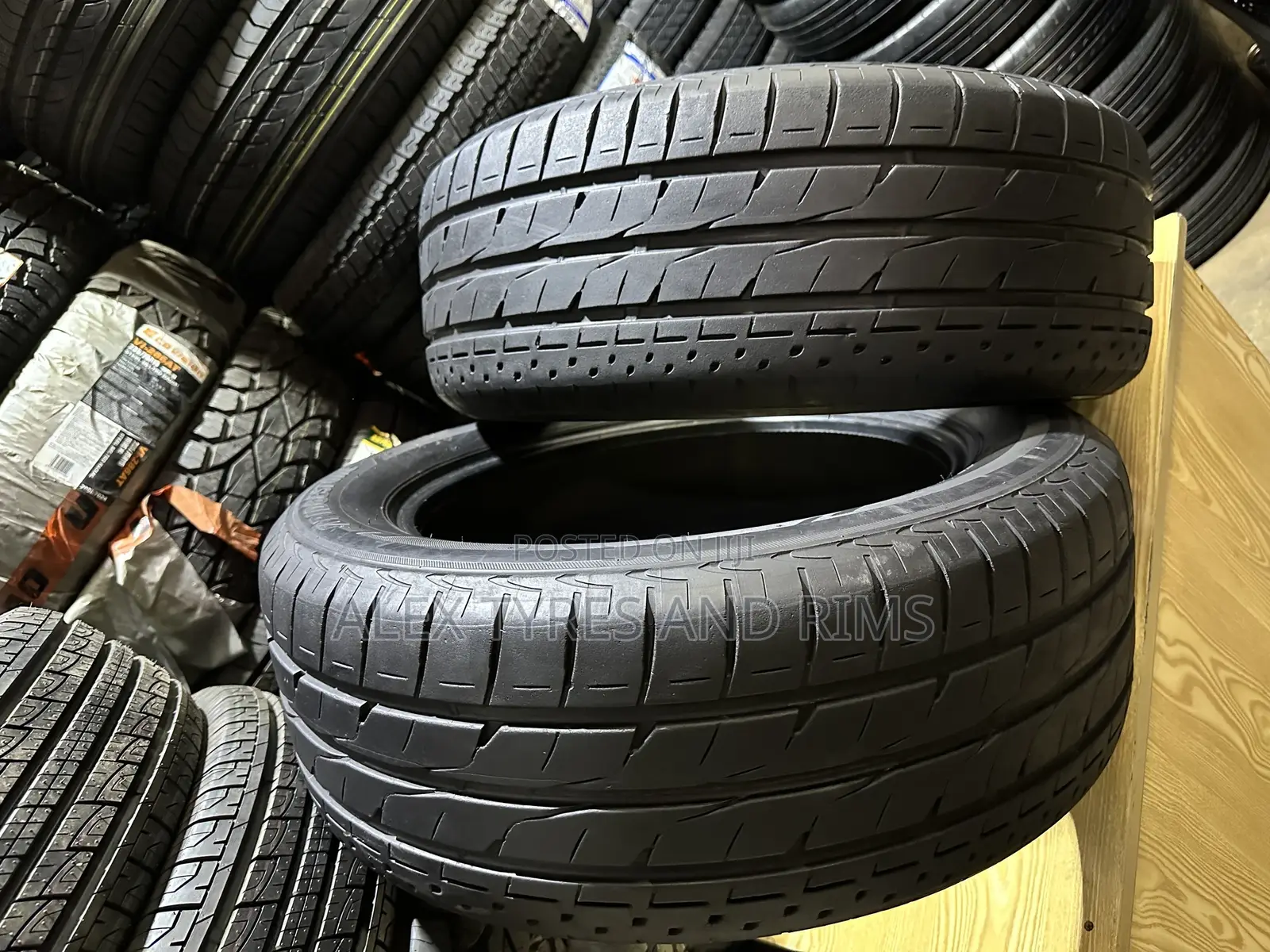 225/55r17 Bridgestone Japan Tyres
