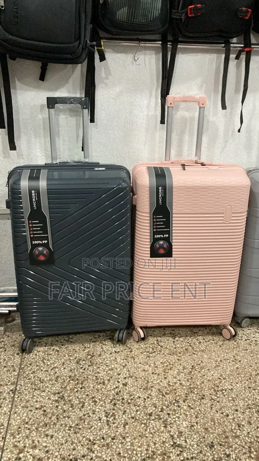 Luxury Pure Rubber Plastic Suitcases. Good Partner. ( Cream)