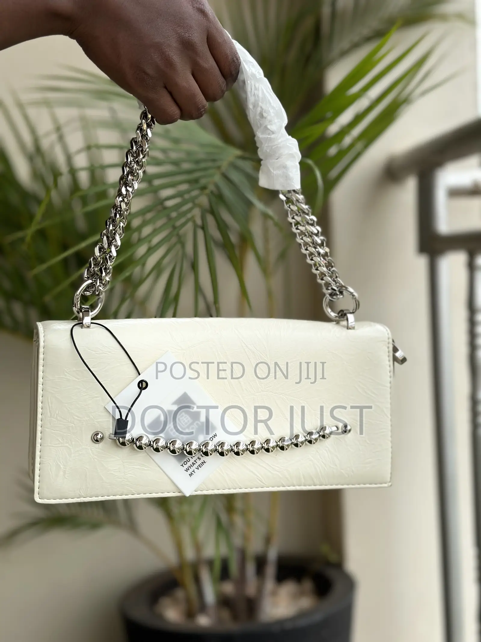 White Stylish Shoulder Bag