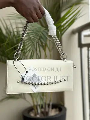 White Stylish Shoulder Bag