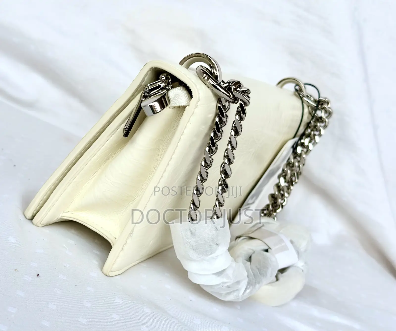 White Stylish Shoulder Bag