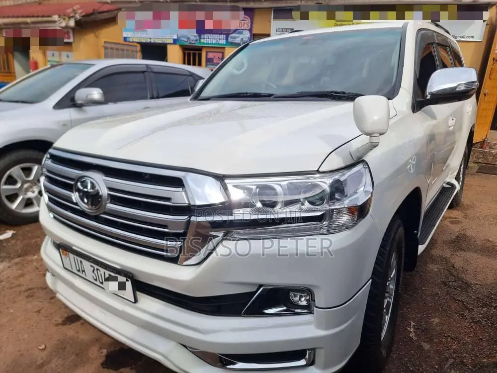 Toyota Land Cruiser 4.5 V8 VXR 2008 White