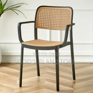 Curved Back Plastic Chairs Plastic Chairs