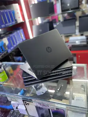 Laptop HP EliteBook 840 G2 8GB Intel Core I5 SSHD+SSD 500GB
