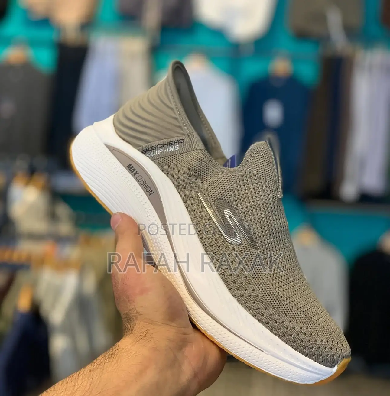 Original Skechers Slip-ins Max Cushion Light Sneakers