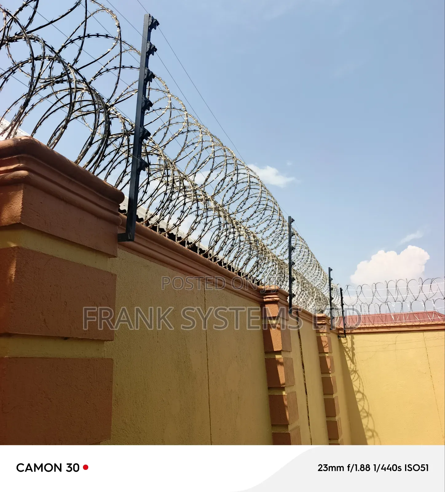 Electric Fence Backed Up With Alarm System