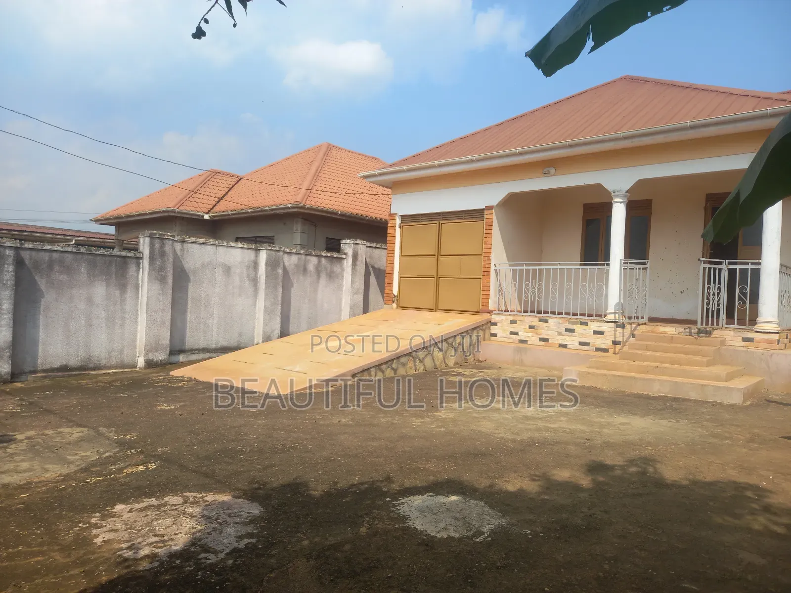 Furnished 3bdrm House in Kira Nsasa for sale